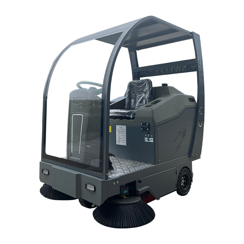 S15 cakera brek cakera kapasiti tangki air150L Ride-on sweeper S15 cakera brek cakera kapasiti tangki air150L Ride-on sweeper